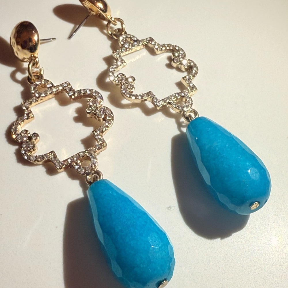 Chic Gold and Blue Teardrop Earrings